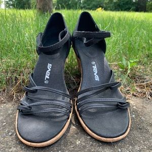 Women’s Teva Sandals